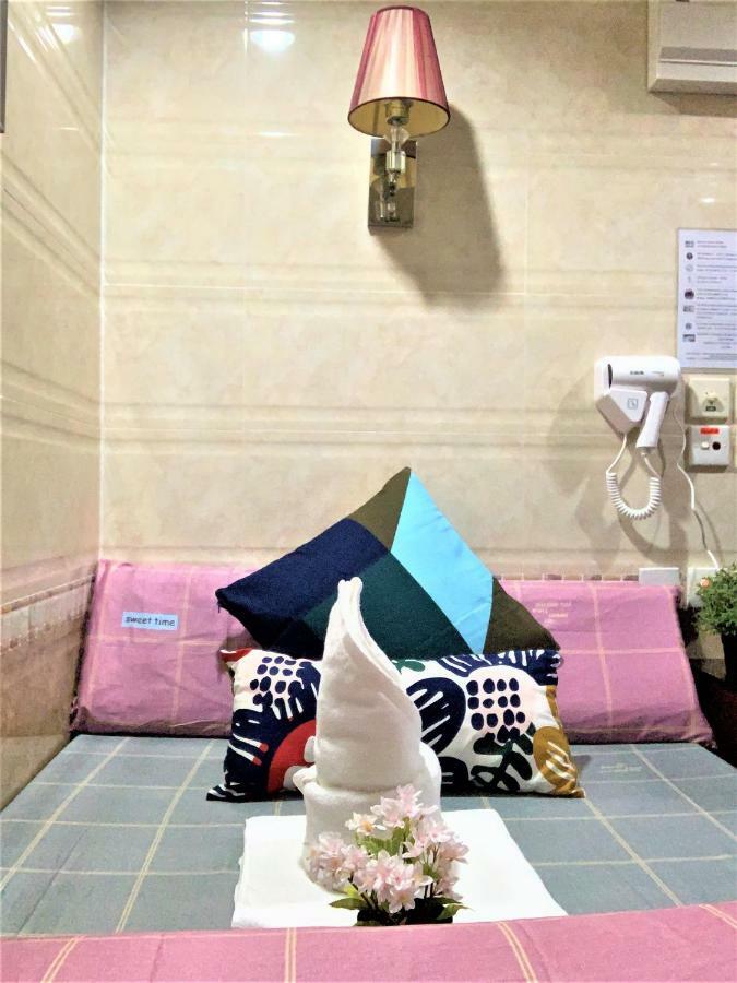 I Top International Guesthouse Hong Kong Exterior photo